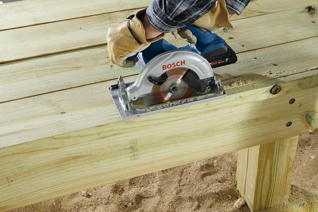 BOSCH GXL18V-501B25 18V 5-Tool Combo Kit with 2-In-1 Bit/Socket Impact Driver/Wrench, 1/2 In. Hammer Drill/Driver, Reciprocating Saw, Circular Saw, LED Worklight and (2) CORE18V 4 Ah Compact Batteries