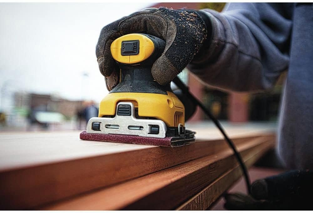DEWALT Electric Sander, 1/4-Inch Sheet, (DWE6411)