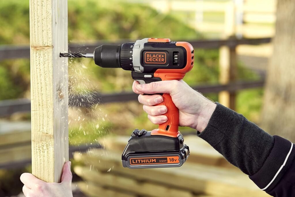 Black+Decker BCD002ME2K-QW Cordless Drill Driver - 18 V - 2 x 2.5 Ah - 38 Nm - 1400 RPM - 2 Batteries - Delivered in Box