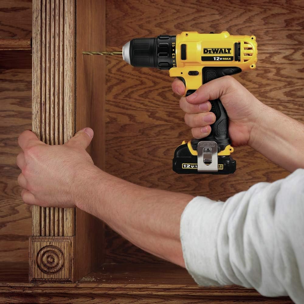 DEWALT 12V MAX 3/8 Inch Cordless Drill/Driver Kit with Battery and Charger Included (DCD710S2)