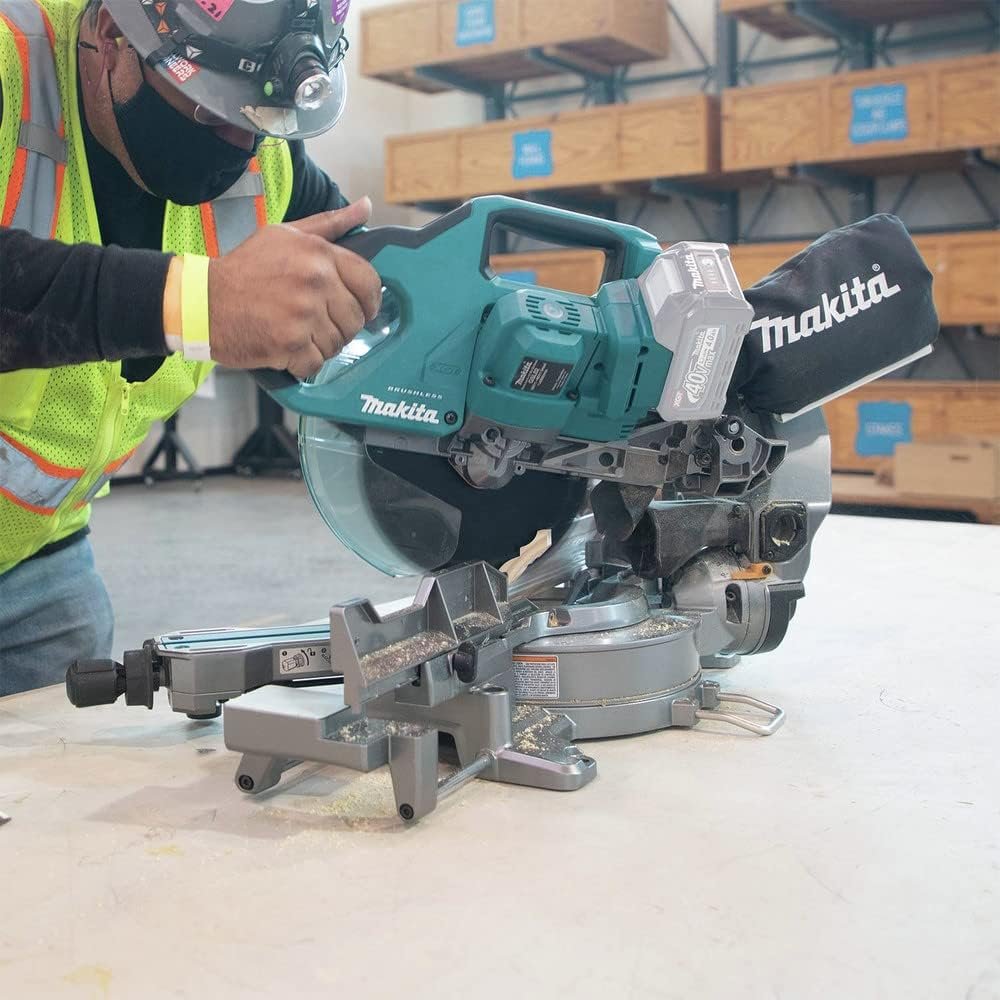 Makita 40V Max Xgt Dual Bevel Sliding Compound Miter Saw 8 1/2 inches Aws Capable Bare Tool