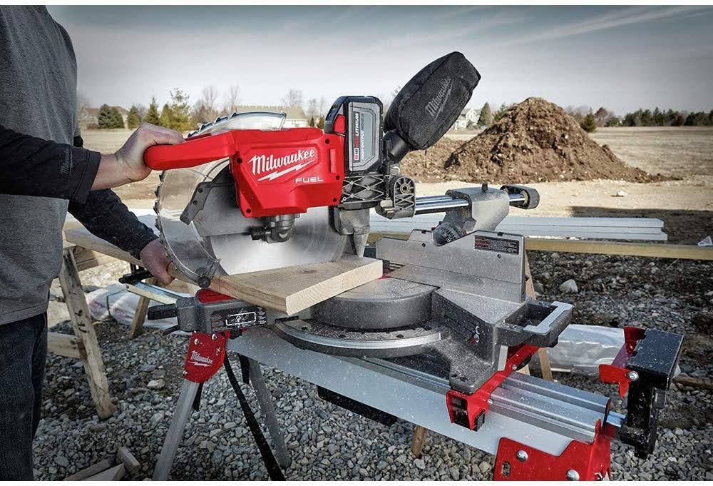 Milwaukee 2739-21HD M18 FUEL Li-Ion 12 in. Sliding Miter Saw Kit (12 Ah) New
